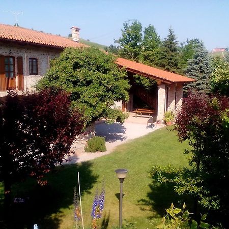 Cascina Stralla Farigliano Ngoại thất bức ảnh