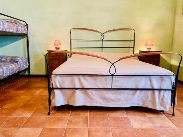 Cascina Stralla Farigliano Ngoại thất bức ảnh