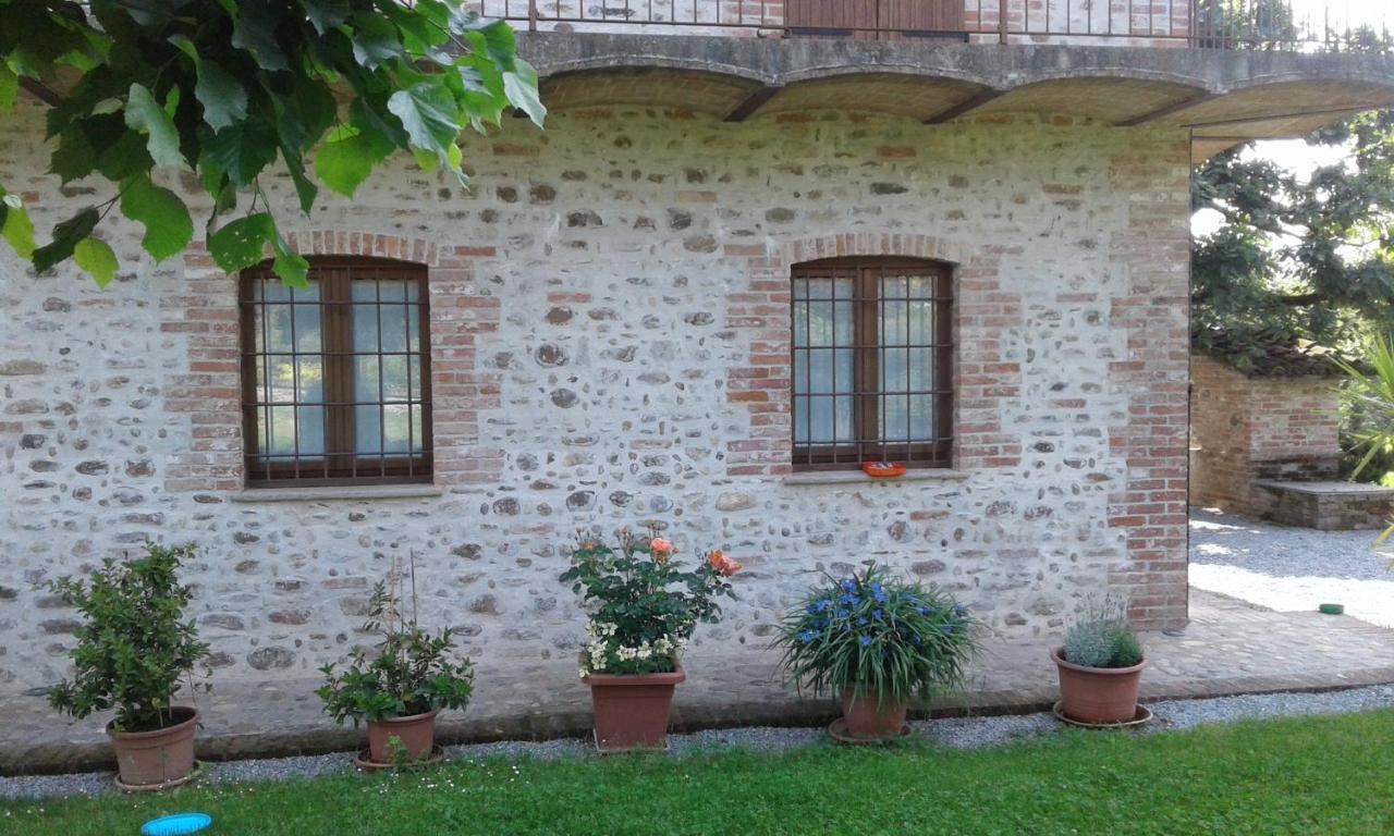 Cascina Stralla Farigliano Ngoại thất bức ảnh