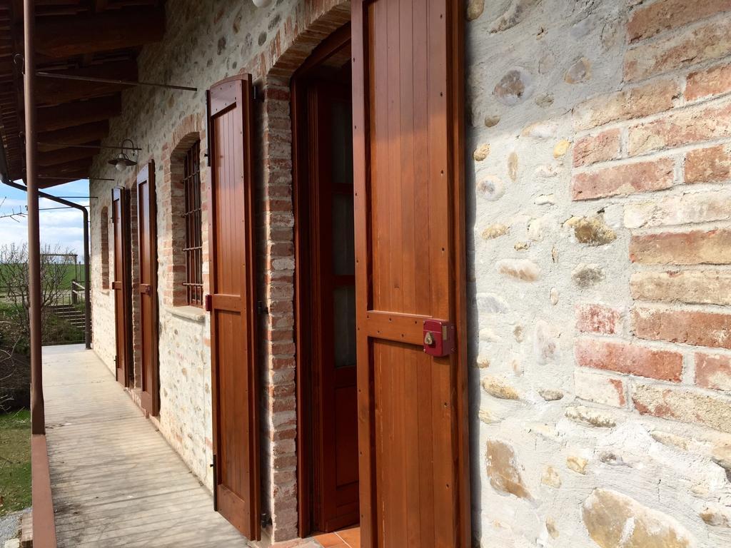 Cascina Stralla Farigliano Ngoại thất bức ảnh